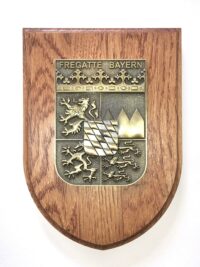 Massives Wappen - F217 Fregatte BAYERN messingfarben