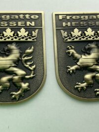 F221 Fregatte HESSEN – Massives Wappen messingf. – German Navy