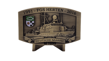 M1099 Minenjagdboot HERTEN - Massive Gürtelschnalle messingf. - German Navy