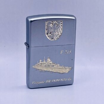 F215 Fregatte BRANDENBURG – ZIPPO Sturmfeuerzeug m. Diamantgravur – German Navy