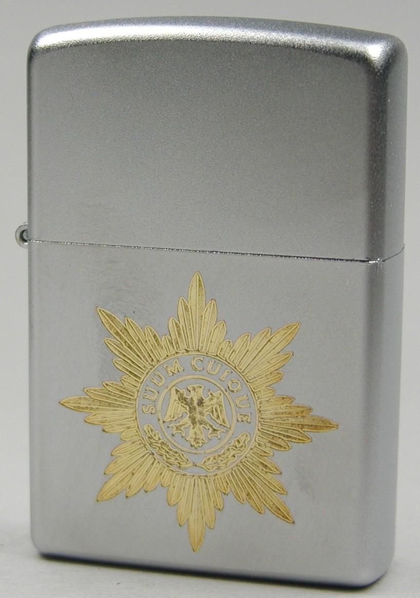 Barettabzeichen der Feldjägertruppe – ZIPPO Sturmfeuerzeug m. Diamantgravur – German Army