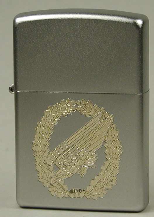 Barettabzeichen der Fallschirmjägertruppe – ZIPPO Sturmfeuerzeug m. Diamantgravur – German Army