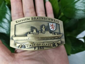 F260 Korvette BRAUNSCHWEIG - Massive Gürtelschnalle messingf. - German Navy