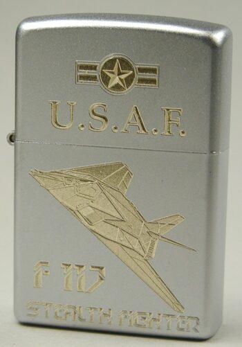 U.S.A.F. F117 Stealth Fighter – ZIPPO Sturmfeuerzeug m. Diamantgravur – US Air Force
