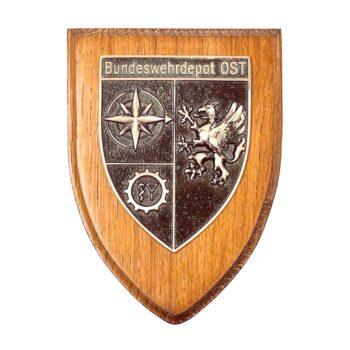 Wappen-Bundeswehrdepot_Ost_messing - Naval-Goods